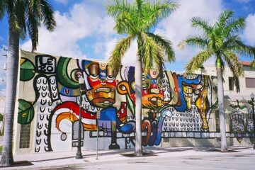 A Complete Travel Guide to Hollywood, Florida
